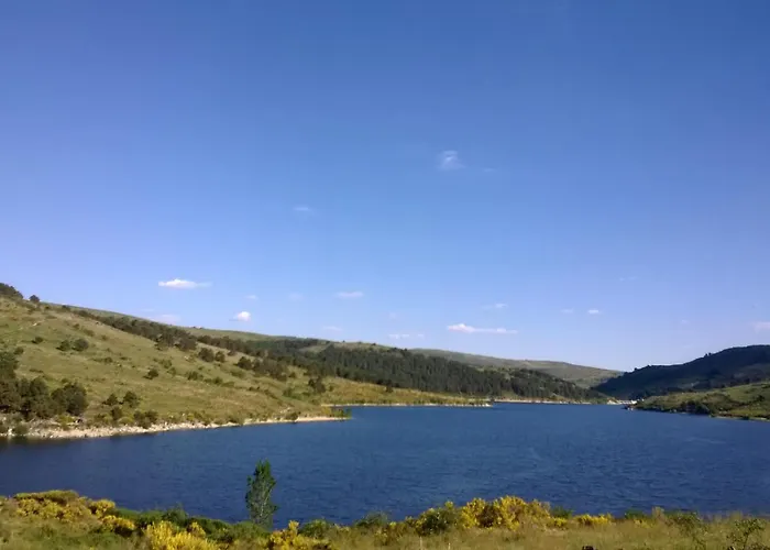 El Nogal De Marieta Feriehus *